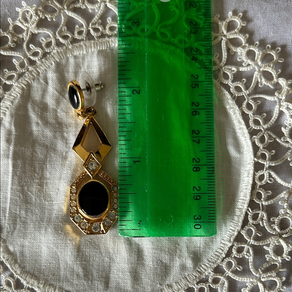 Vintage Avon Gold-Tone Earrings with Black Centers and Crystal Accents - Picture 3 of 3